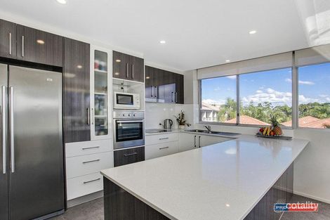Property photo of 9/24 The Esplanade Burleigh Heads QLD 4220