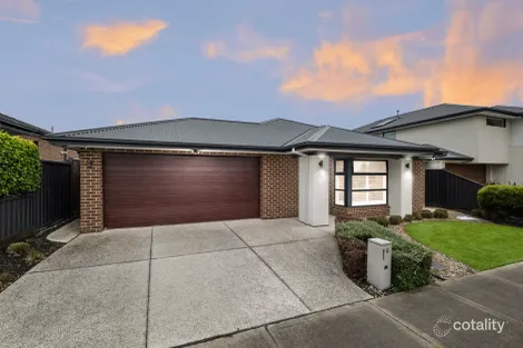 6 HIGHFIELD AVE, WOLLERT, VIC 3750