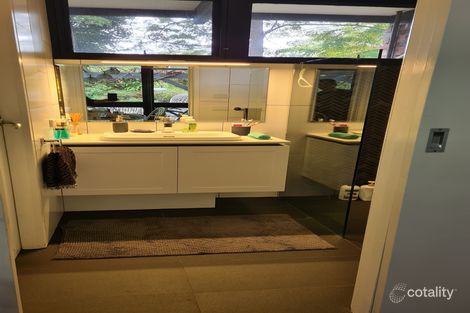 Property photo of 26 Young Street Donvale VIC 3111