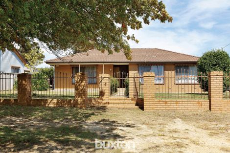 618 Wilson St, Canadian, VIC 3350