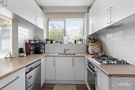 13/581 Orrong Rd, Armadale, VIC 3143