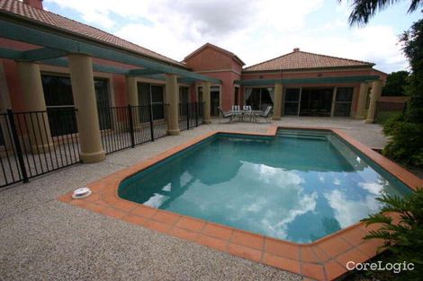 Property photo of 3194 Riverleigh Drive Hope Island QLD 4212