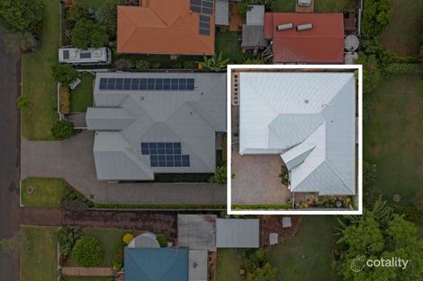 Property photo of 2/27 Geoffrey Street Mount Lofty QLD 4350