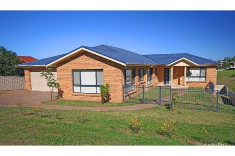 11 Dalveen Rd, Bolwarra Heights, NSW 2320