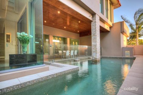 3 Regents Ct, Paradise Point, QLD 4216