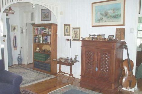 Property photo of 58 Allen Street Wynnum QLD 4178