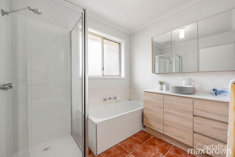 Property photo of 98 Lakeview Drive Lilydale VIC 3140