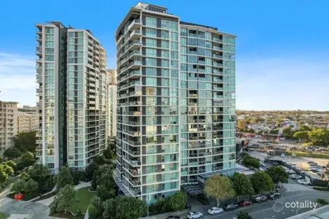 10512/8 Harbour Rd, Hamilton, QLD 4007