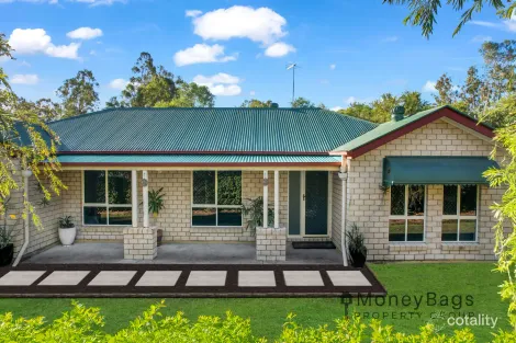 Property photo of 19-21 Scarborough Court Mundoolun QLD 4285