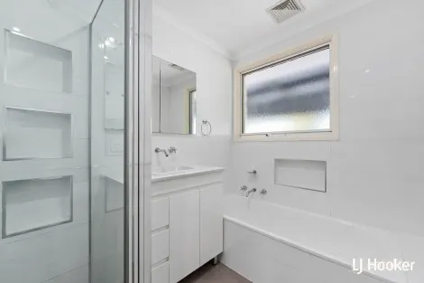 Property photo of 18 Denny Street Latham ACT 2615