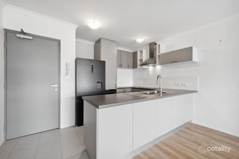 Property photo of 15/148-154 Railway Parade Queens Park WA 6107