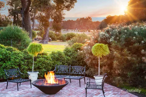 Property photo of 31 Grasstree Place Yallingup WA 6282