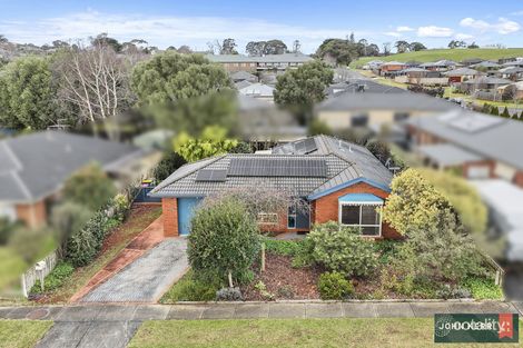18 Grandview Cl, Drouin, VIC 3818