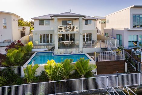 Property photo of 77 Compass Drive Biggera Waters QLD 4216