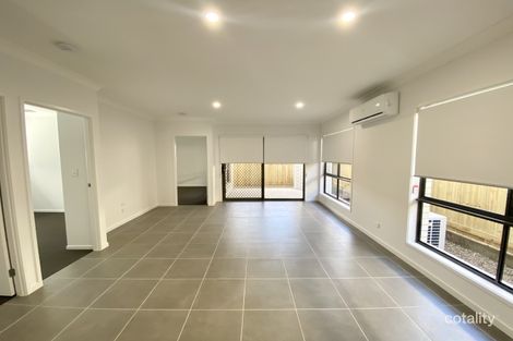 Property photo of 24 Promenade Circuit Rothwell QLD 4022