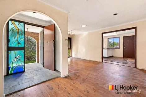Property photo of 6 Malbec Place Eschol Park NSW 2558