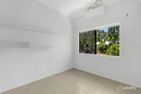 Property photo of 31 Stanton Road Smithfield QLD 4878