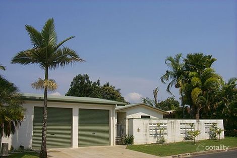 16 Pepperina St, Mooroobool, QLD 4870