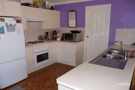 Property photo of 4A Tern Close Cameron Park NSW 2285