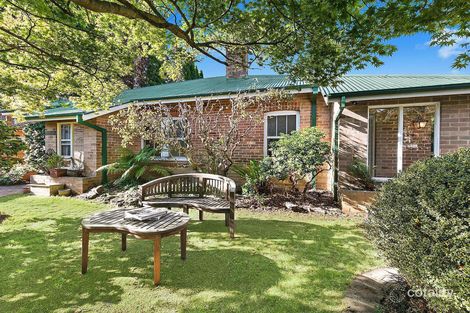 121 Blaxland Rd, Wentworth Falls, NSW 2782