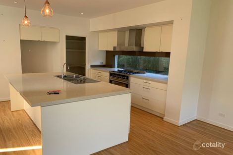 Property photo of 27 Mango Crescent Mernda VIC 3754