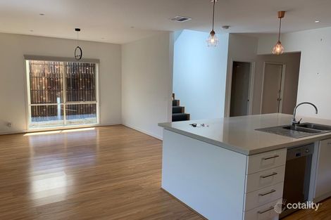 Property photo of 27 Mango Crescent Mernda VIC 3754