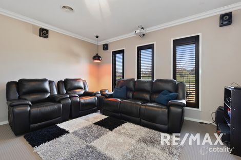 Property photo of 42 Messenger Avenue Boorooma NSW 2650