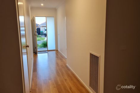 Property photo of 16 Festivity Street Tarneit VIC 3029