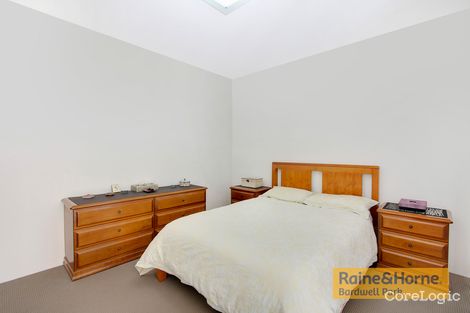 Property photo of 13/27-33 Homer Street Earlwood NSW 2206