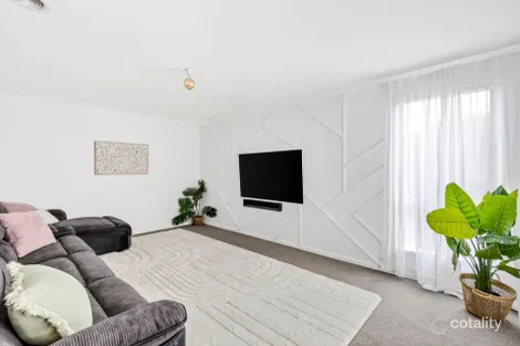 Property photo of 14 Teags Way Armstrong Creek VIC 3217