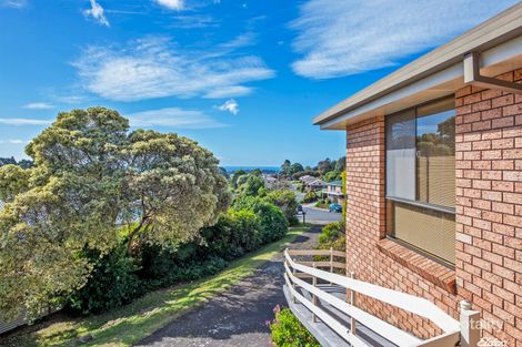Property photo of 10 Cedar Place Romaine TAS 7320
