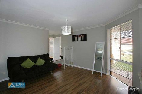 Property photo of 19 Leatherwood Way Huntingdale WA 6110