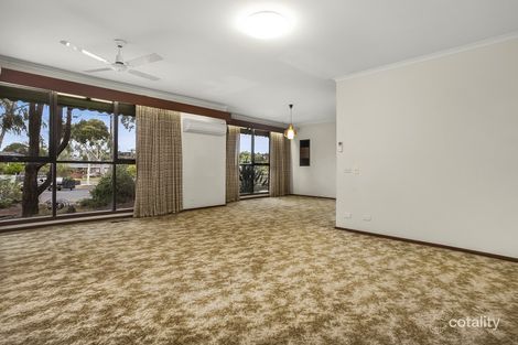 Property photo of 2 Boyland Court Box Hill North VIC 3129