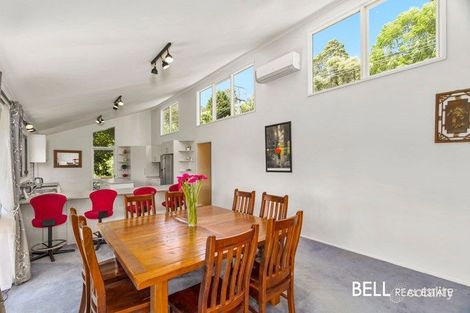 Property photo of 18 Sydney Avenue Emerald VIC 3782