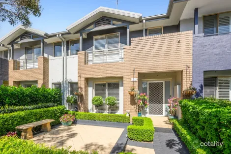 Property photo of 203 Macpherson Street Warriewood NSW 2102