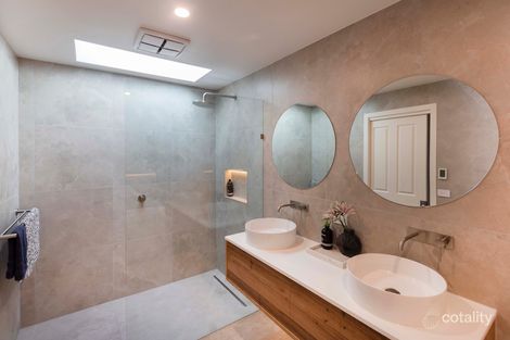 Property photo of 12 Lehmann Place Croydon Hills VIC 3136