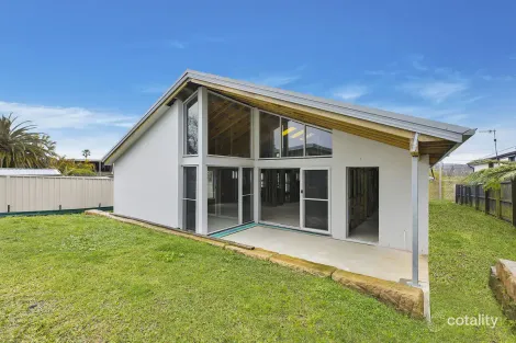 Property photo of 22 Carlyon Street Killarney Vale NSW 2261