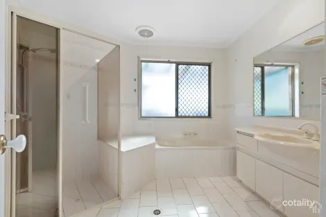 Property photo of 6/12 Parkland Place Banora Point NSW 2486