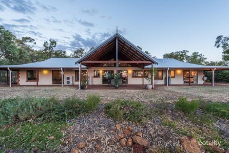 Property photo of 47 Dinsdale Road Gidgegannup WA 6083