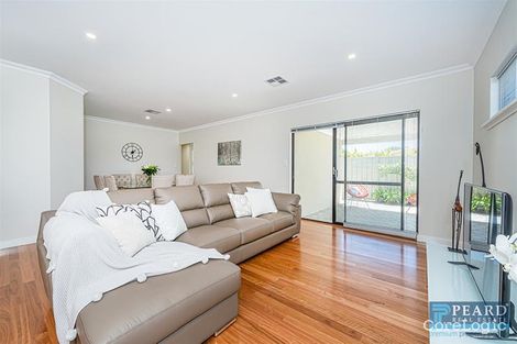 Property photo of 16B Taunton Way Karrinyup WA 6018