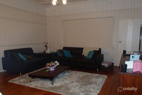 Property photo of 13 Blackstone Road Eastern Heights QLD 4305