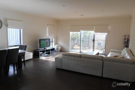 Property photo of 17 Deakin Grove Burnside Heights VIC 3023
