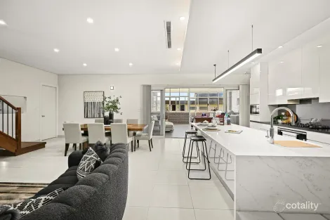 Property photo of 250 Stone Mason Drive Kellyville NSW 2155