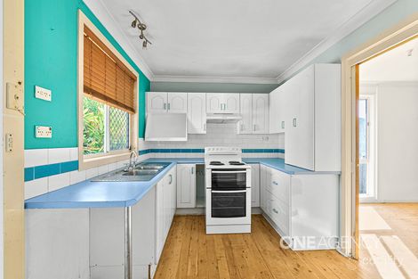 Property photo of 74 Sampson Crescent Bomaderry NSW 2541