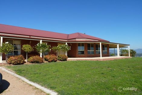 76 Jardine St, Corryong, VIC 3707