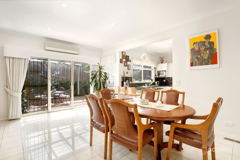 Property photo of 2/230 Waverley Road Mount Waverley VIC 3149