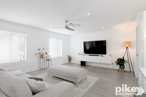 Property photo of 7 Caval Crescent Deception Bay QLD 4508
