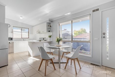Property photo of 2/69 Hailes Street Greensborough VIC 3088