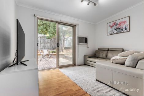 Property photo of 2/69 Hailes Street Greensborough VIC 3088