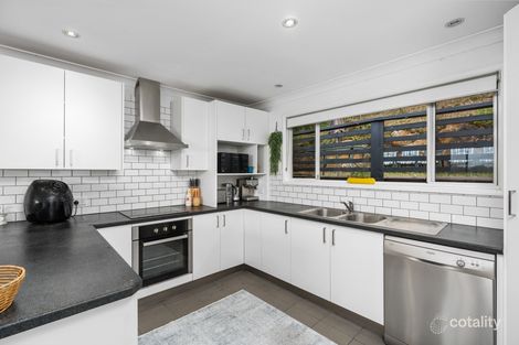 Property photo of 35 Emma James Street Springfield NSW 2250